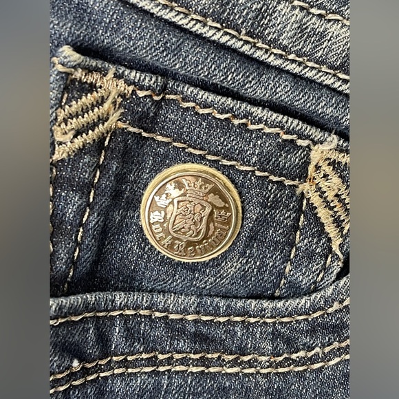 Rock Revival Haley Bootcut Jeans Size 30 Distressed Fleur De Lis Buttons - Picture 5 of 15